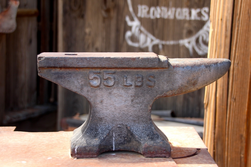 ferronnier-ST RAPHAEL-min_anvil-416186